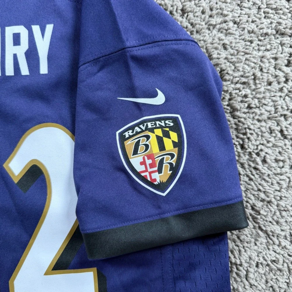 Nike NEW Baltimore Ravens Derrick Henry 22 Purple Kids Jersey Medium 5/6 boys